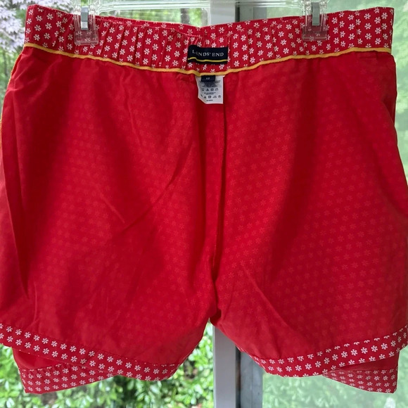 Lands End 12 Dark Orange & White floral Skorts. Front slant pockets, hip pocket - Picture 12 of 13